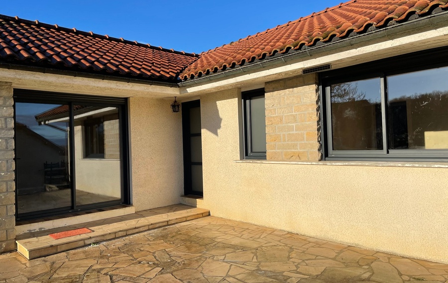 Nos fenêtres  et coulissants ALU RADIANS à Les lilas